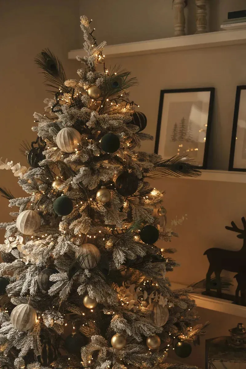 Künstlicher Weihnachtsbaum mit Schnee - Elsa | 300 cm
