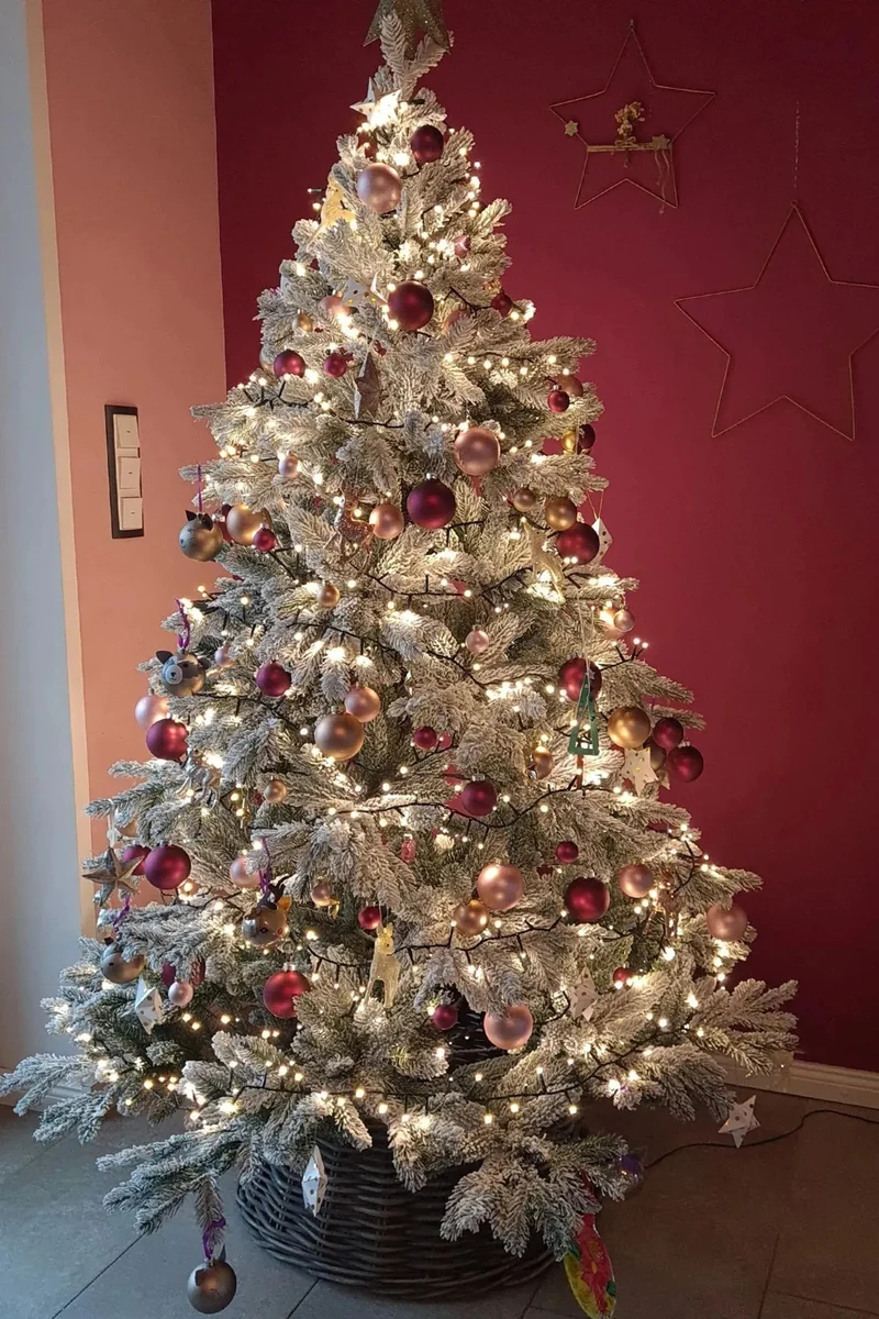 Künstlicher Weihnachtsbaum mit Schnee - Elsa | 150 cm