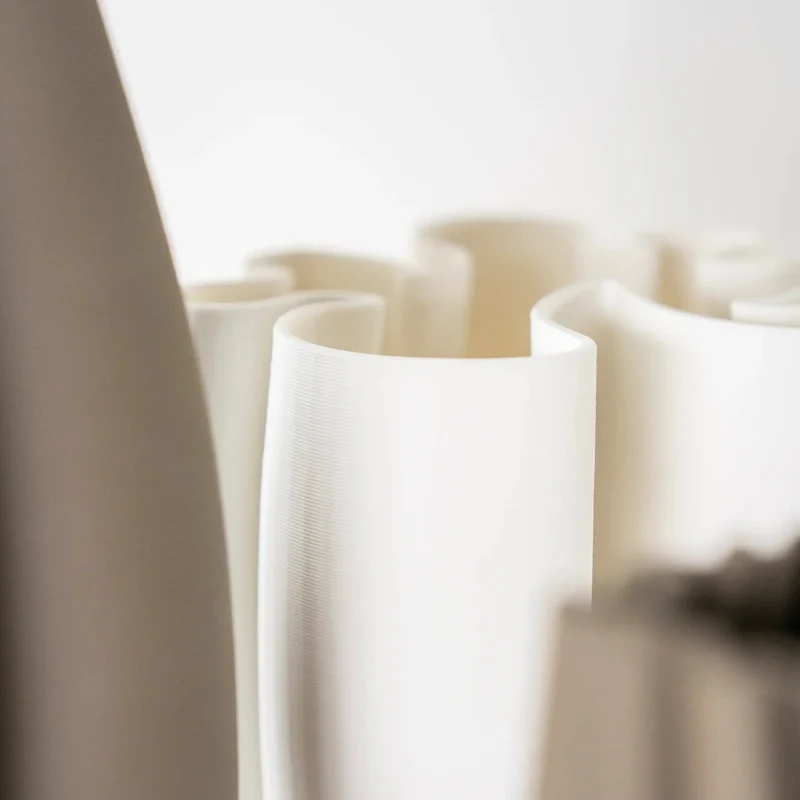 ISAA Vase Zanclus – 3D-Druck Vase weiß groß, organische Wellenform, 23x30 cm