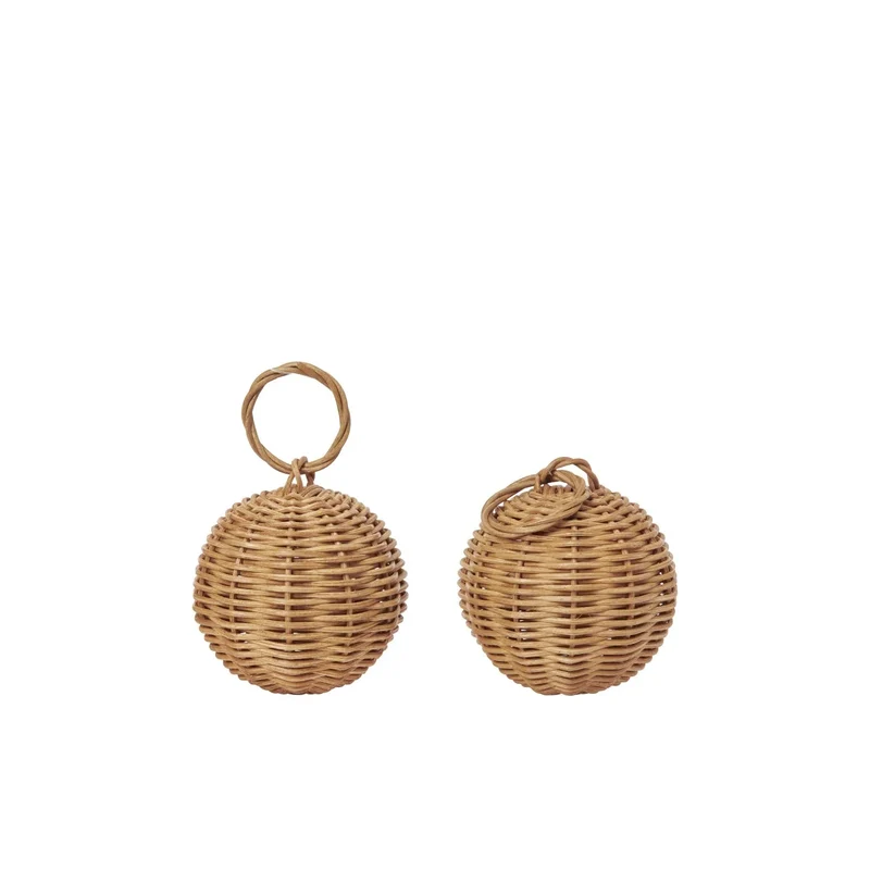 Braided Christbaumschmuck aus Rattan geflochten - ferm LIVING