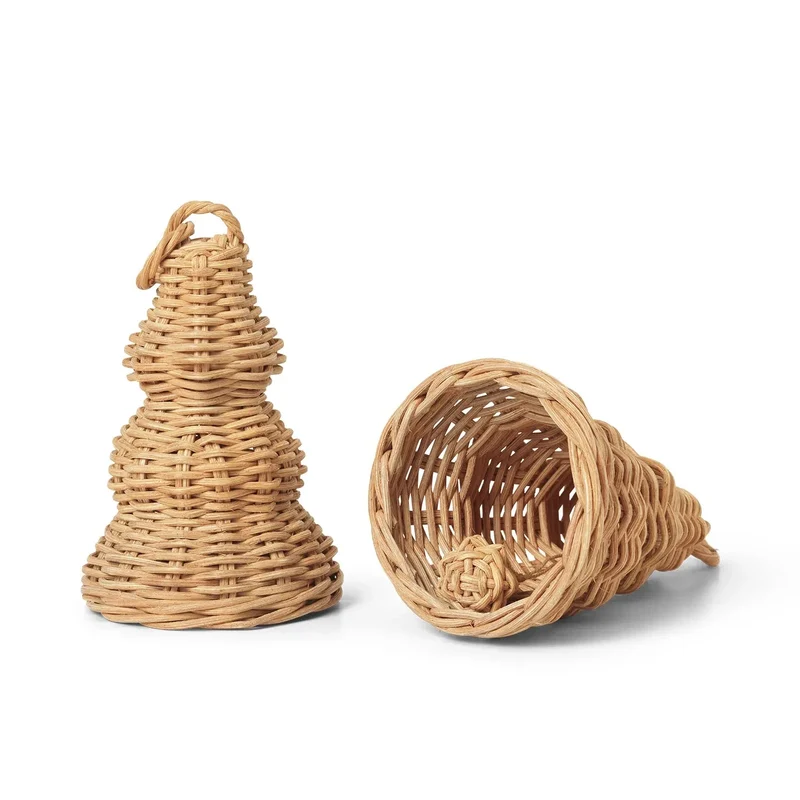 Braided Christbaumschmuck aus Rattan geflochten - ferm LIVING