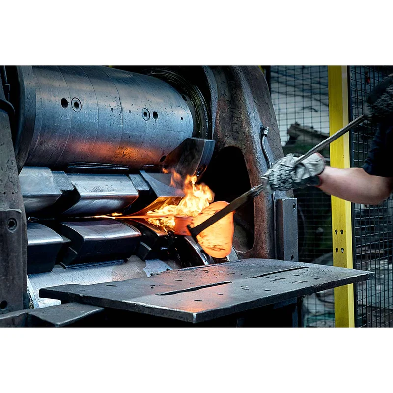 SHW Wiedehopfhacke Breitblatt mit Eschenstiel 105 cm
