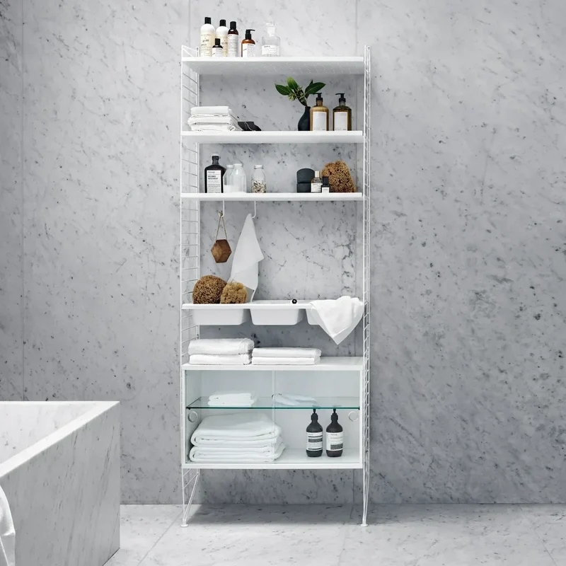 String Vitrine / Hängevitrine mit Glastüren - String Furniture