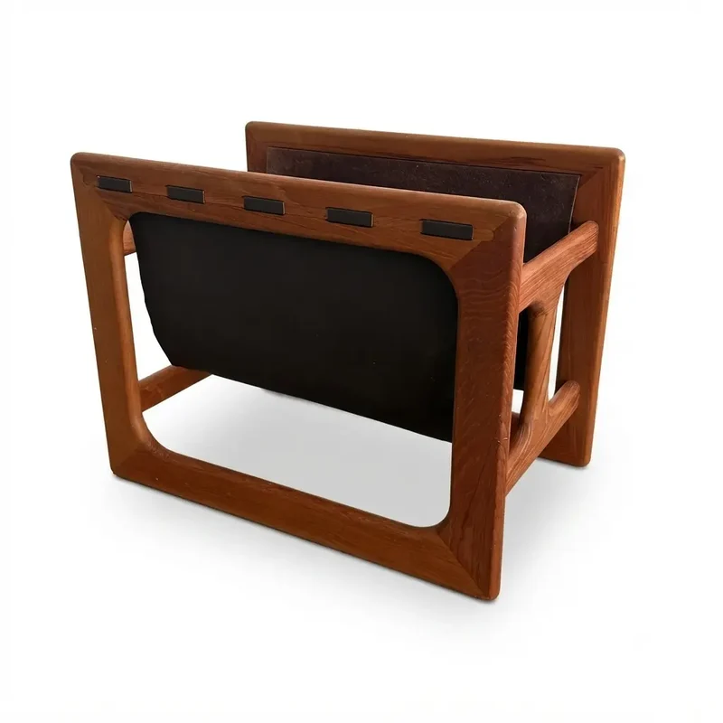 Vintage Zeitungsständer aus Teak mit zwei Lederfächern – Aksel Kjersgaard