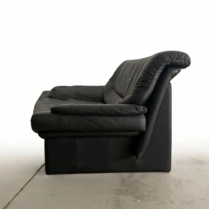 Vintage 2-Sitzer Ledersofa Schwarz – 70er / 80er Design-Klassiker Nicoletti Salotti
