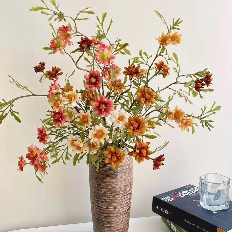Retro-Kamille-Kunstblume, Einzelstiel mit 9 Blüten, Höhe 84 cm, Polyester-Seide, für Haushalt und Gewerbe