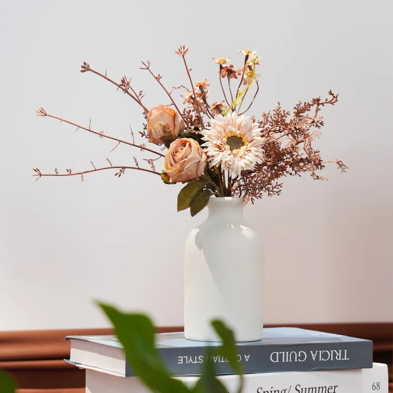 32 cm künstliches Blumenbouquet aus Rosen, Gänseblümchen und Hortensien, Vintage-Stil, für Zuhause, ohne Vase