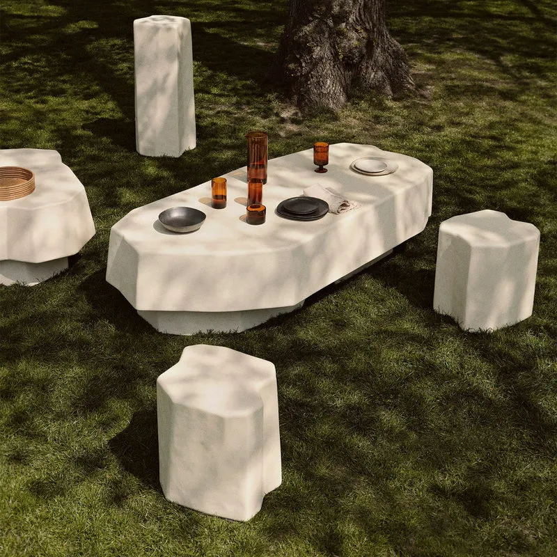 Staffa Hocker FiberGlass - ferm LIVING