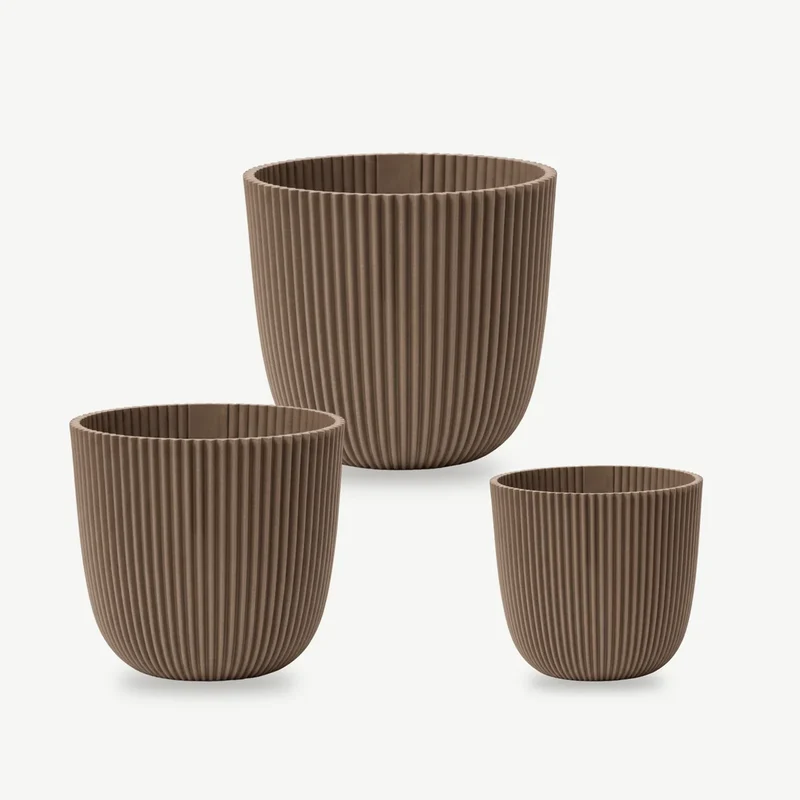Übertopf groß – Rillen-Design in Taupe, Ø 17, 22 & 25 cm