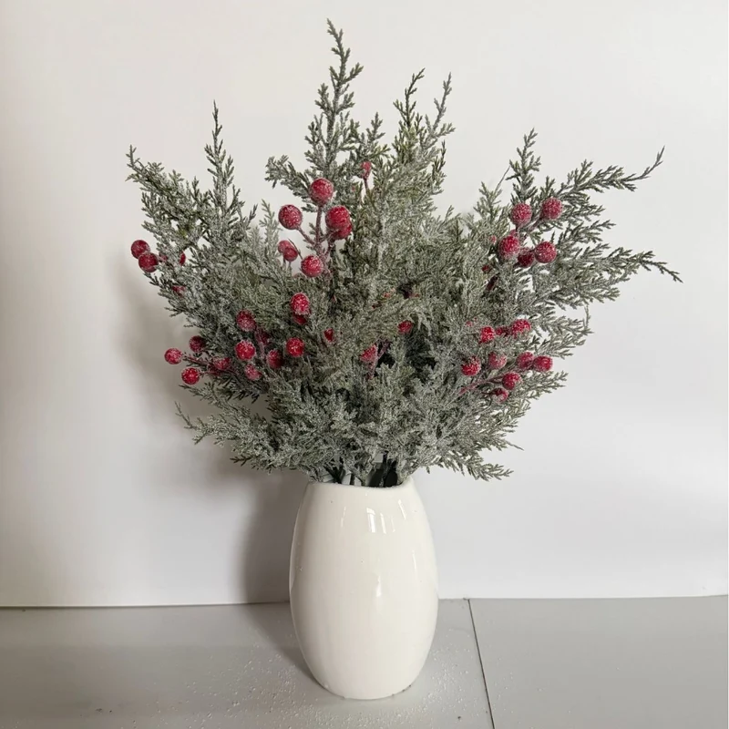 Künstliche Kiefernzweig mit roten Beeren, 50 cm, realistische Deko für Hochzeit, Weihnachten, Grabgestaltung, Innenraum