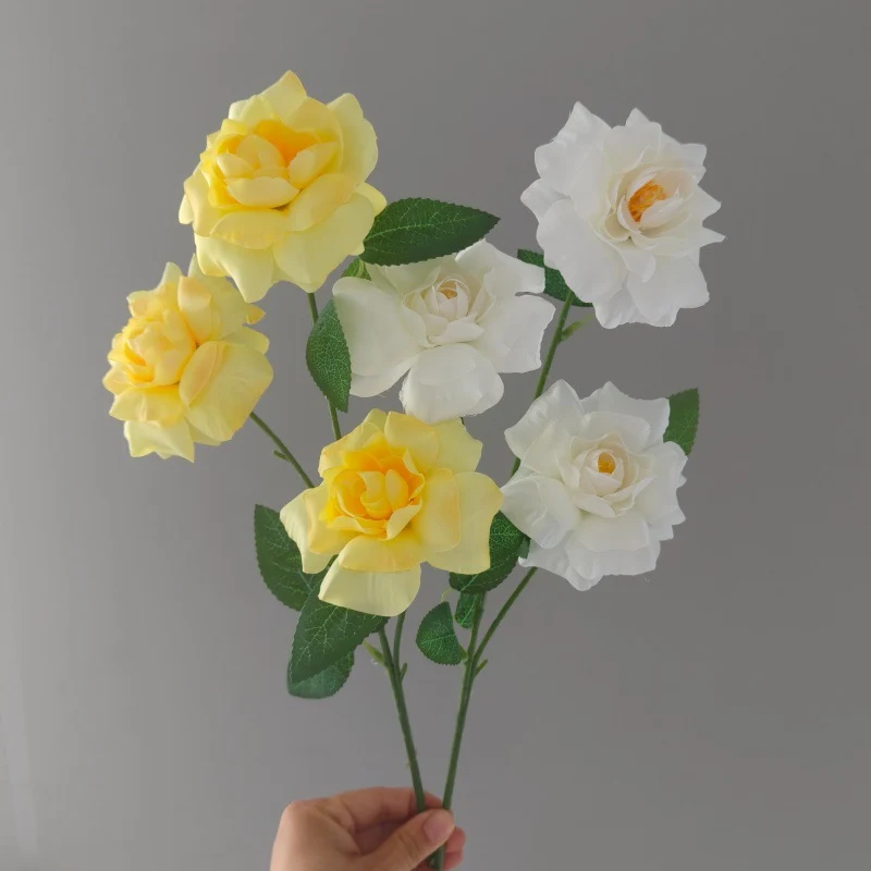 Künstliche Rosenbüschel mit 3 Blüten, 60 cm hoch, Seidenstoff, Hochzeit & Wohnraum-Deko, realistisch, allergenfrei