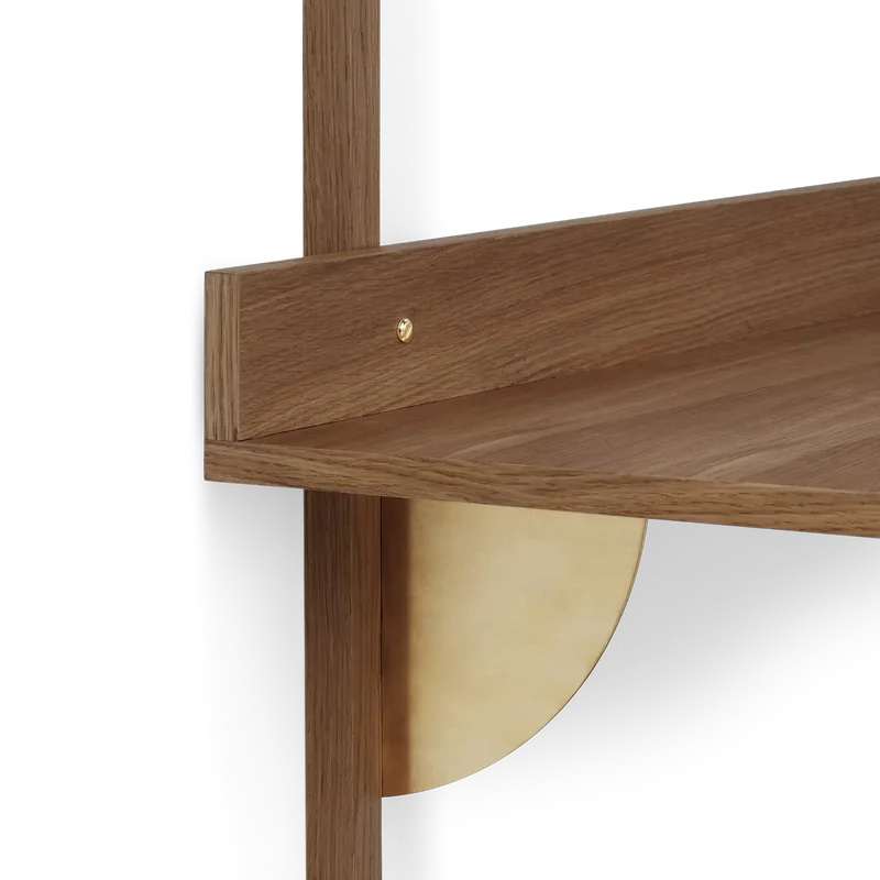 Sector Desk Wandschreibtisch Eiche & Messing - ferm LIVING