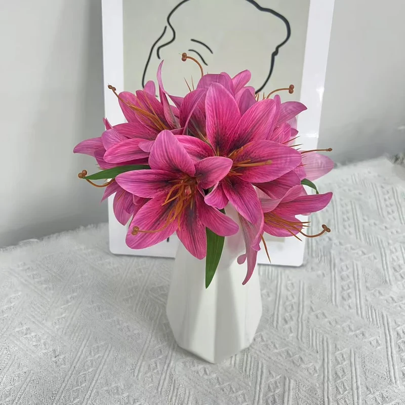 Künstlicher Lilienstrauß 30 cm, Täuschend Echte Lilien aus Seidenstoff, Dauerhafte Kunstblumen für Vase, Tischdeko, Hochzeit, Floristik & Grabschmuck