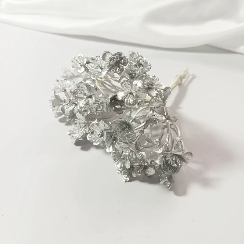 Goldene Deko Blätter 14 cm, Künstliche Blätter für DIY Basteln, Hochzeit, Gestecke, Ansteckblumen, Realistische Optik