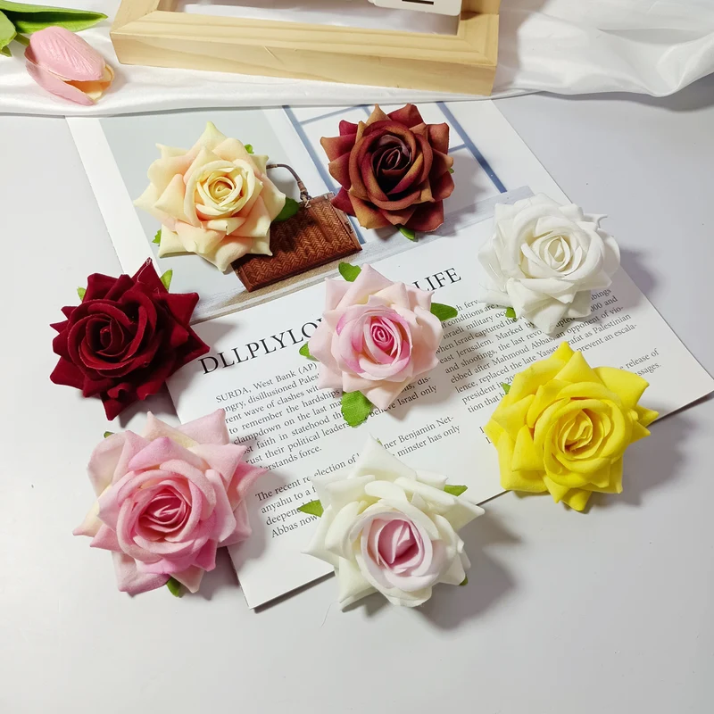 50x Samt-Rosenköpfe 5,5 cm, Künstliche Rosen zum Basteln, Hochzeitsdeko, Gestecke, Anstecker, Premium DIY Blütenköpfe