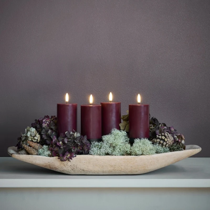 Advent Pillar Giftbox - Set aus Kerzen, Kerzenhalter, Fernbedienung - Uyuni Lighting