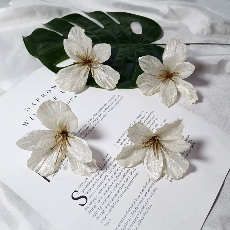 Lilienköpfe 8 cm, Hochwertige Kunstblumen zum Basteln, Naturgetreue Seidenblumen für DIY Hochzeit, Gestecke & Dekoration