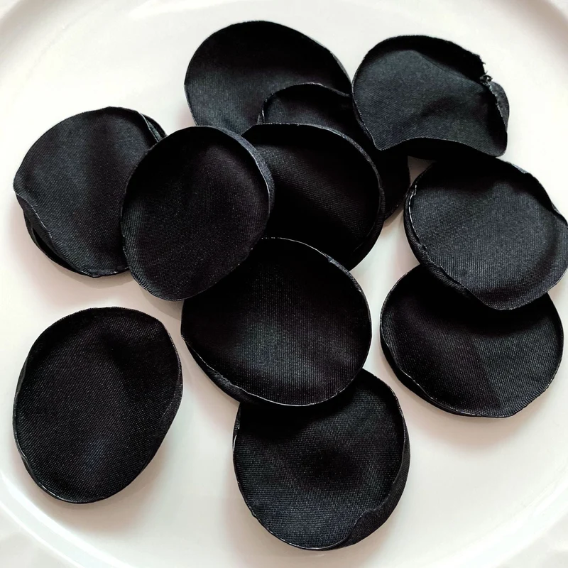Seidenrosenblätter 200 Stück Großpackung – 4 cm Streudeko für Hochzeit, Tischdeko & Floristik, wiederverwendbar