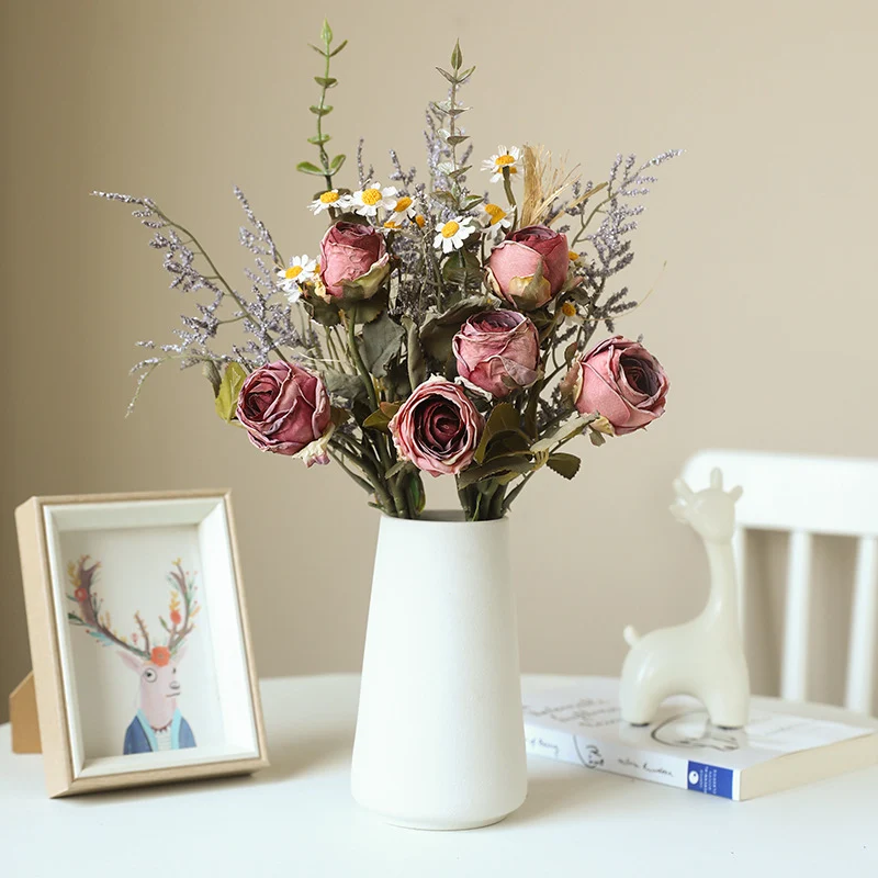 Kunstblumen Strauß Herbst, 36 cm, Rose mit gebrannter Optik & Chrysantheme, Realistische Seidenblumen für Vase, Tischdeko, Hochzeit, Vintage Deko