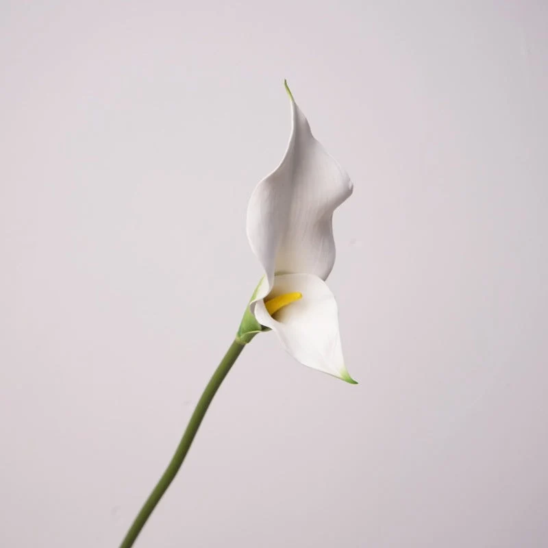 Premium Calla-Lilie Kunstblume, 58cm Stiel mit Doppelblüte, Real Touch Qualität für elegante Vasendeko, Hochzeit & Gestecke