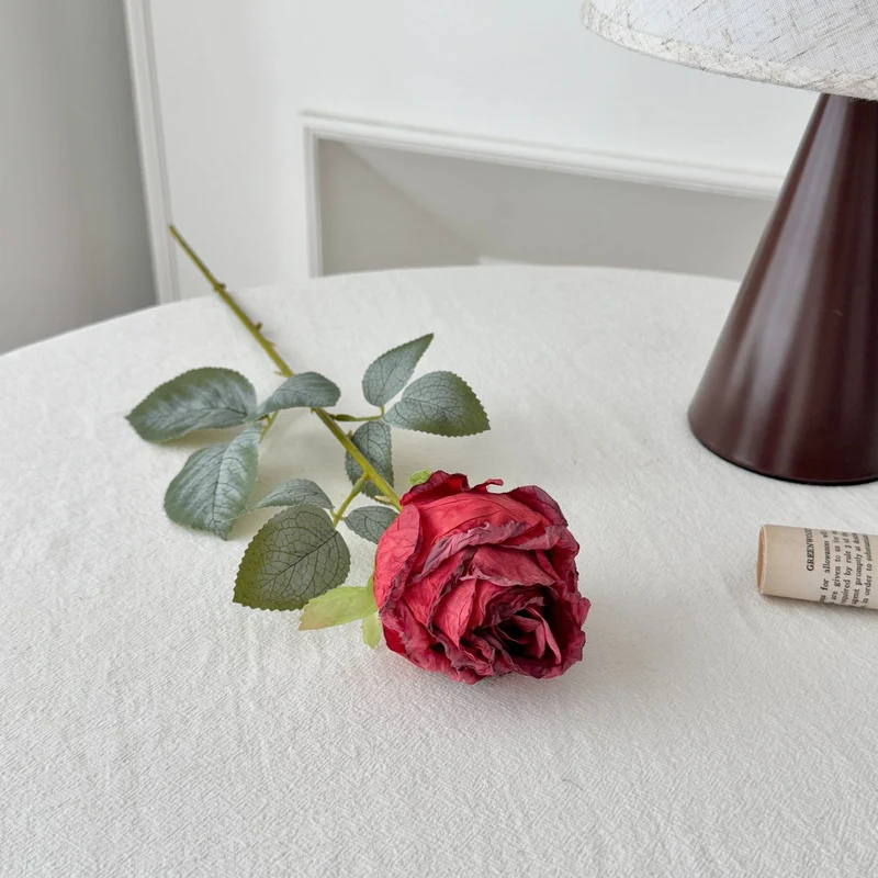 53 cm künstliche Rosen mit verbrannten Rändern