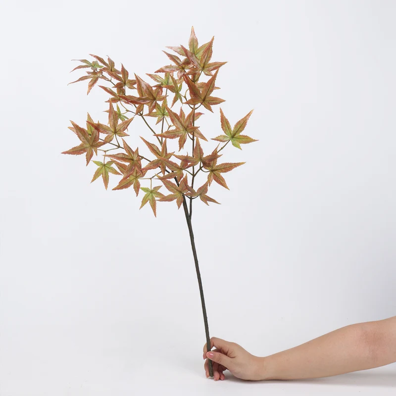 77 cm künstliche Ahornblätter mit realistischem Griff – Ideal für Herbstdekoration