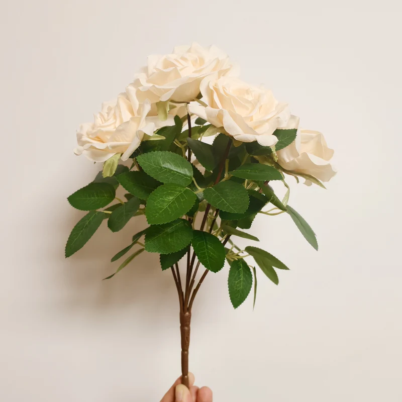 Künstlicher Rosenstrauß 35cm, Cremefarbene Seidenrosen, Hochwertige Kunstblumen für Vase, Hochzeitsdeko & Wohnkultur im Landhausstil