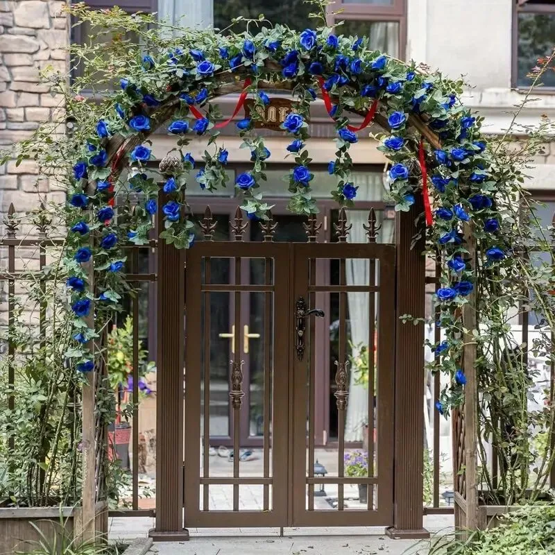 3er-Set künstliche Rosengirlande (Weingirlande-Hängemodus), gefertigt aus hochwertiger Seide. Diese künstlichen Blumen eignen sich perfekt für Außen- und Innenhochzeiten, Wanddekorationen und weitere Anlässe