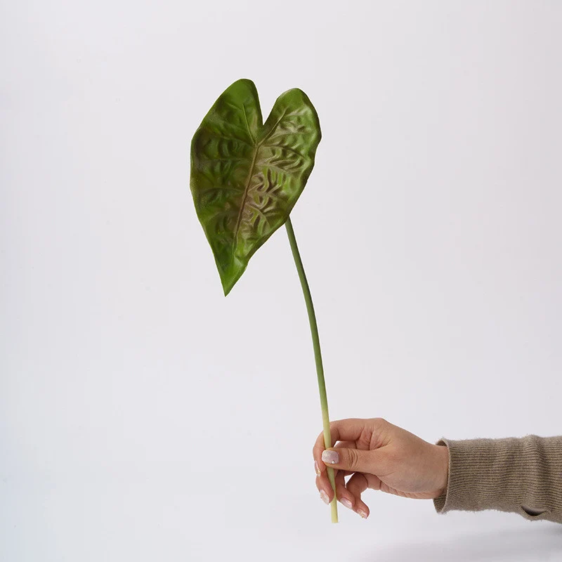 8 STK Künstliche Blätter Groß Künstlicher Aronstab 40 cm Lang Kunstzweige mit Blätter Kunstlaub Deko Blätter Grün Tropische Kunstblätter für Wohnzimmer Schlafzimmer Küche Büro Hotel Vase Deko
