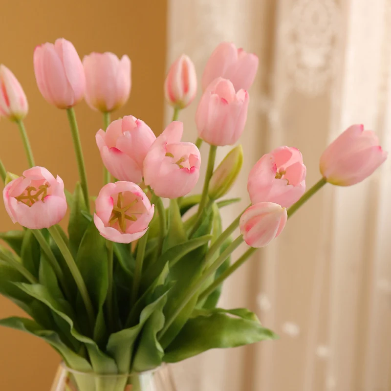 Künstlicher Tulpenstauß | 5 Stiele (3 Blüten + 2 Knospen) | Latex | UV-beständig | Frühjahrs- & Gartendeko | 9 Farben