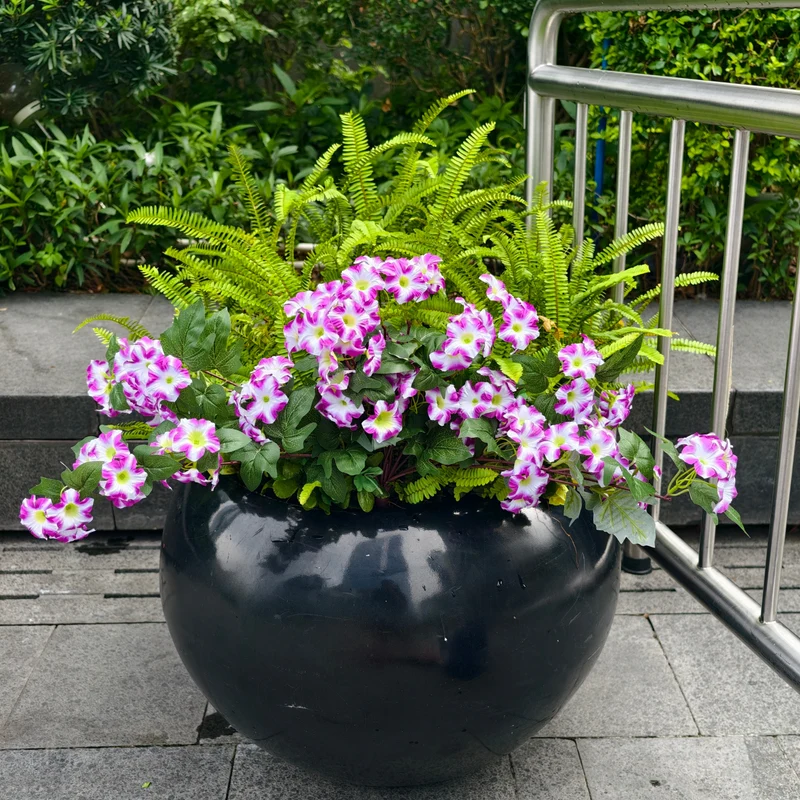 Upgraded Faux Petunia Blumen – UV-beständige Kunstblumen für Außenbereich, Garten & Terrasse Deko