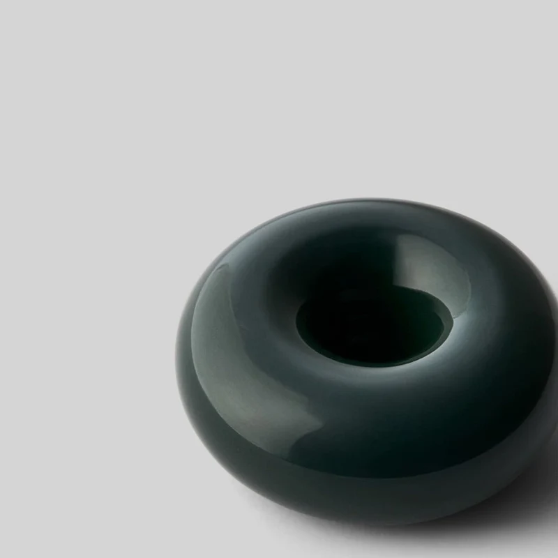 Kerzenhalter aus Keramik BOB Dark Green Small - Studio About