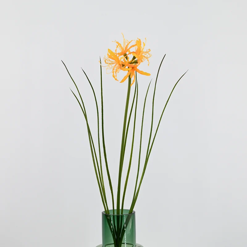 56 cm Künstliche Lycoris-Blume realistisch & pflegeleicht für Vase oder Dekoration