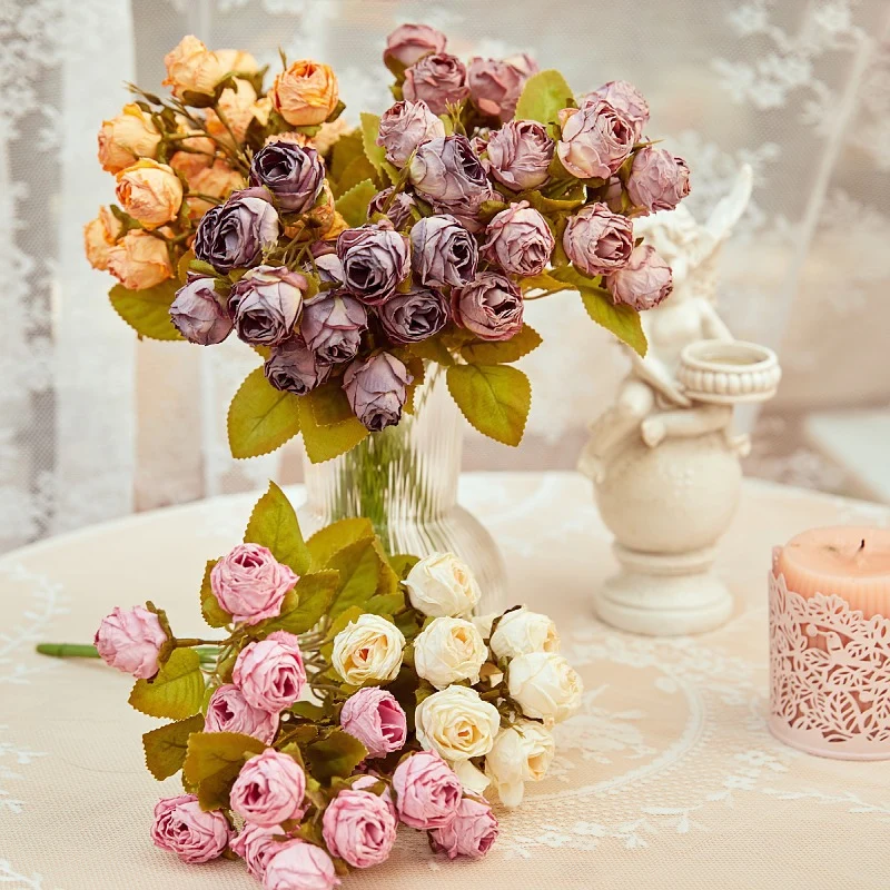 32 cm Künstlicher Strauß mit 15 kleinen randgebrannten Rosen – für Herbst-Winter-Dekoration