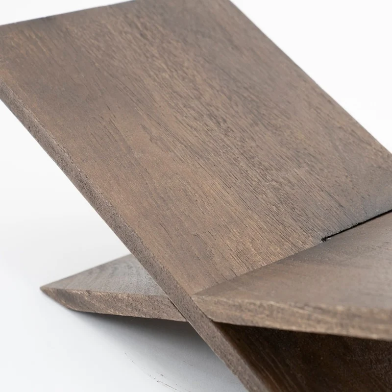 Design Buchstaender Holz Braun - By Boo