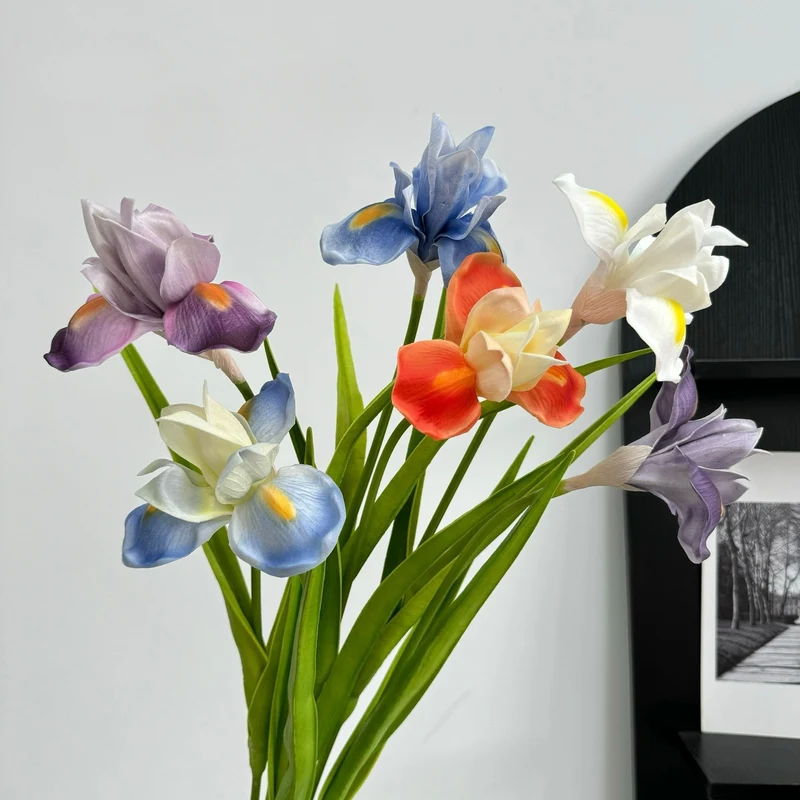 Großhandel: 55 cm künstliche Schwertlilien-Stängel künstliche Iris Deko-Simulationsblumen für die Wohnung