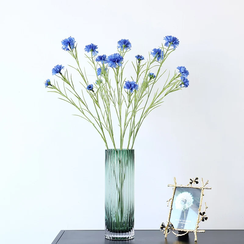 Großhandel: 50 cm Cornflower (Kornblume) Stängel, künstliche Seidenblumen für Dekoration