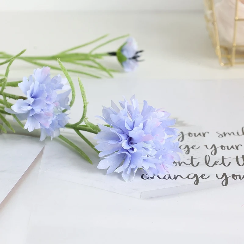 Großhandel: 50 cm Cornflower (Kornblume) Stängel, künstliche Seidenblumen für Dekoration