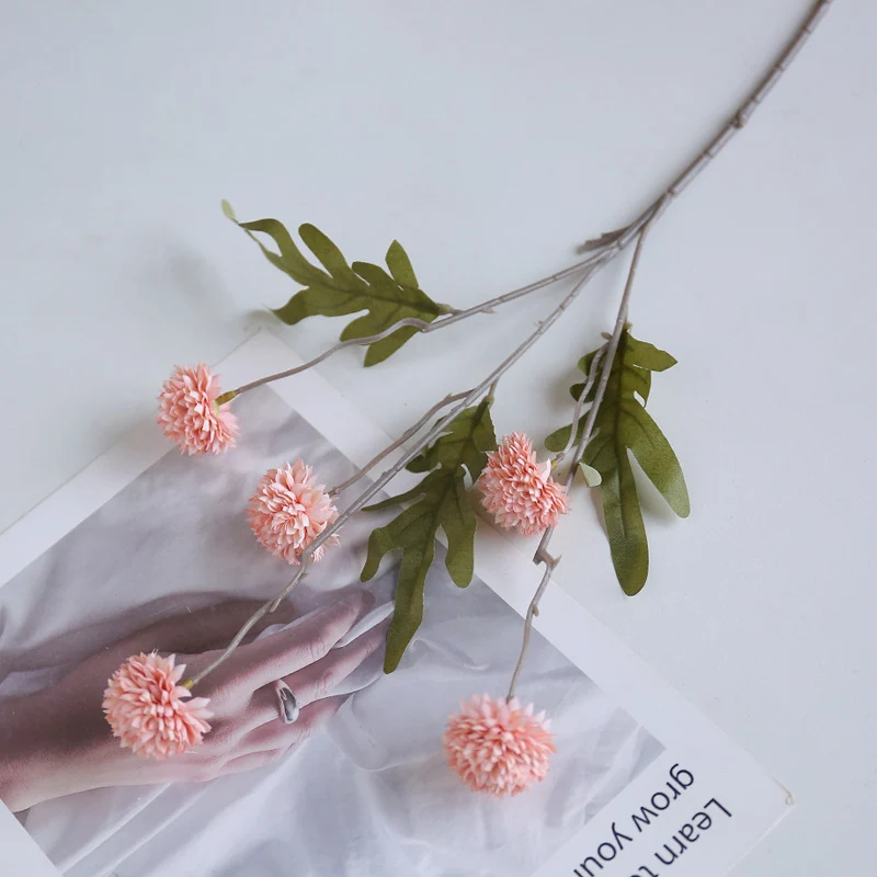 Großhandel: Faux-Kiku-Blumenstängel mit Pom-Pom-Bällen – für ästhetische Raumdekoration, Blumenarrangements und Tischanlagen