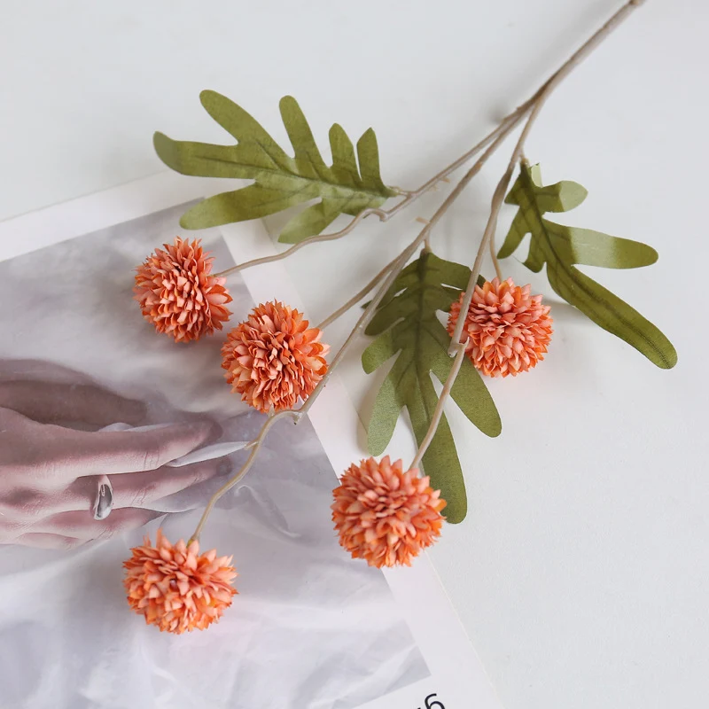 Großhandel: Faux-Kiku-Blumenstängel mit Pom-Pom-Bällen – für ästhetische Raumdekoration, Blumenarrangements und Tischanlagen