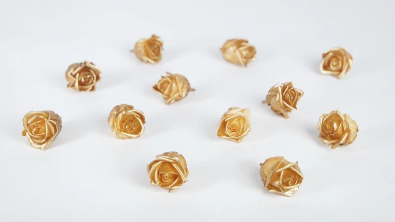 Stabilisierte Rosen Kiara 2 cm - 12 Stück - Gold
