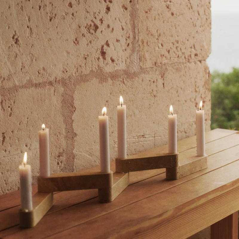 Modulare Kerzenhalter im Set Newel Travertin - ferm LIVING x Utzon