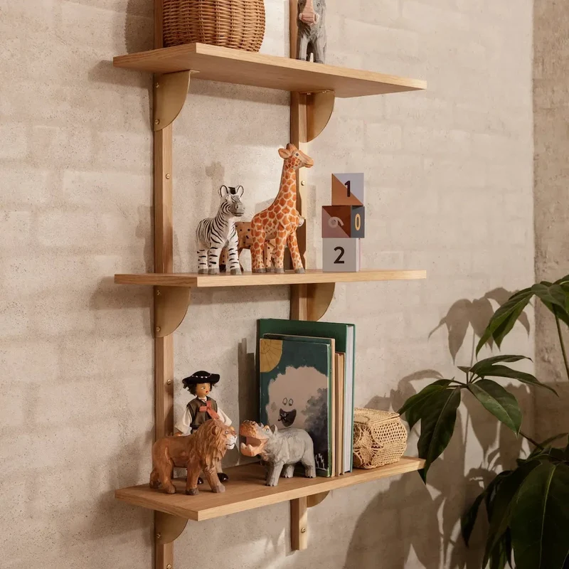 Sector Shelf Wandregal Eiche & Messing - ferm LIVING