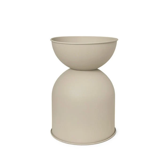 Hourglass Blumentopf cashmere Large 73cm - ferm LIVING