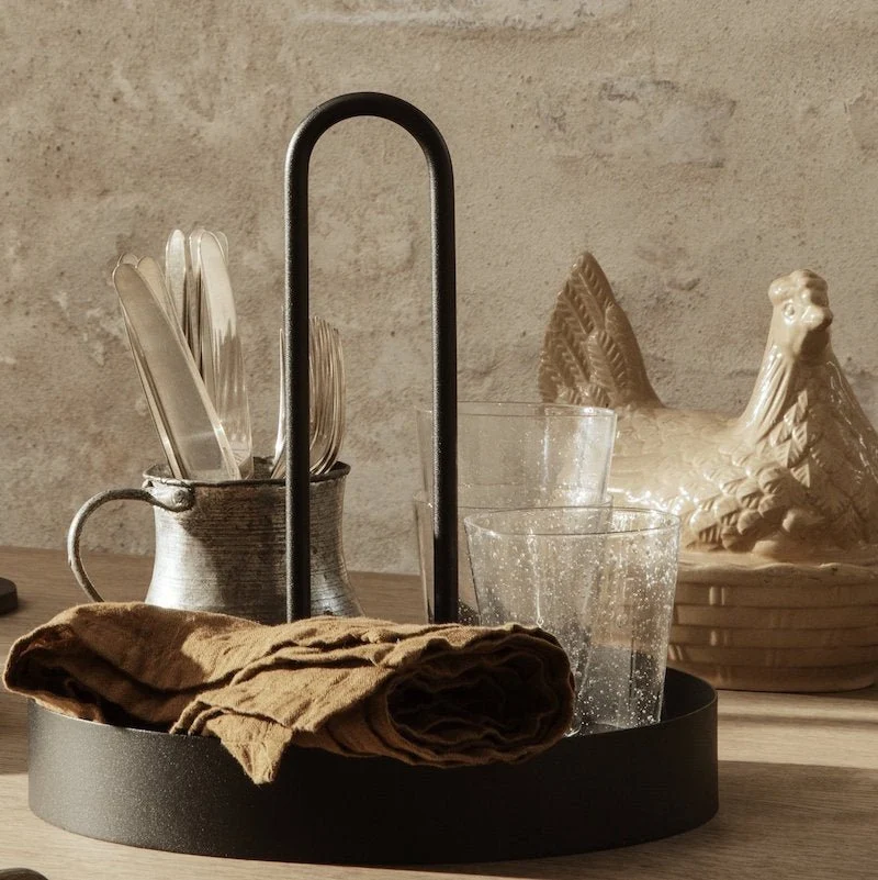 Grib Tray Schwarz - Tablett von ferm LIVING