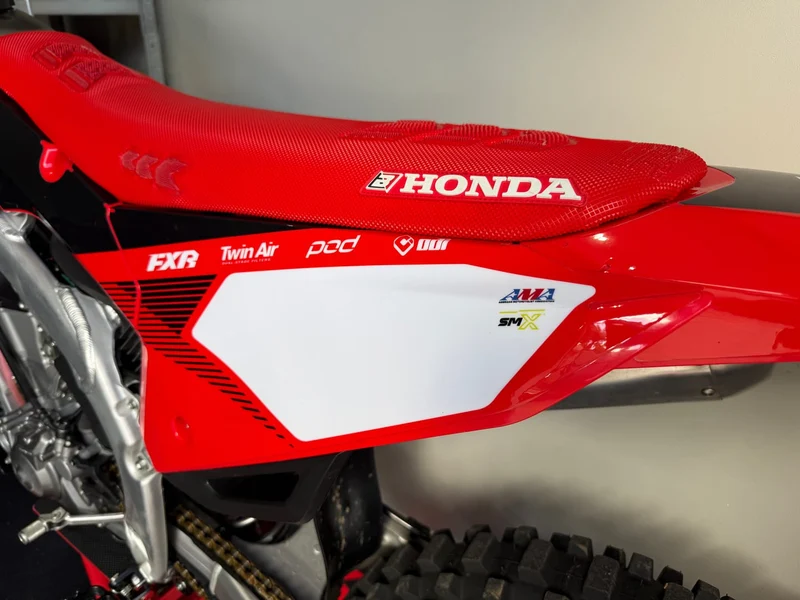 Kit déco Honda CRF 250 2022-2024 & CRF 450 2021-2024 - THRAXX