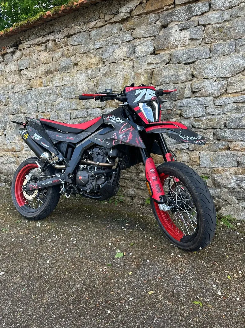 Kit Déco Derbi Senda DRD 125 SM / Aprilia SX 125 2018-2024 - VENOM