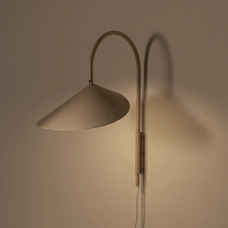 Wandleuchte Arum Swivel cashmere - ferm LIVING