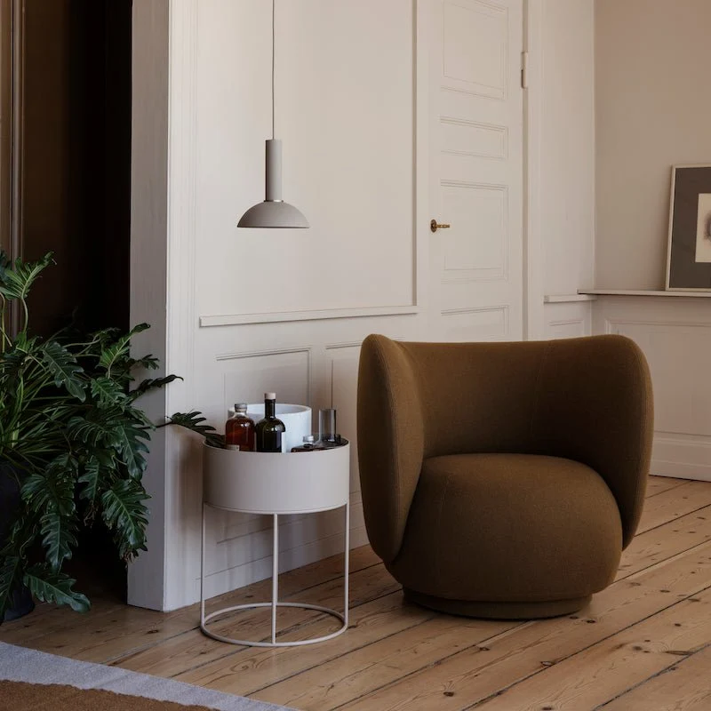 ferm LIVING Plant Box Rund | Pflanzkübel aus Metall
