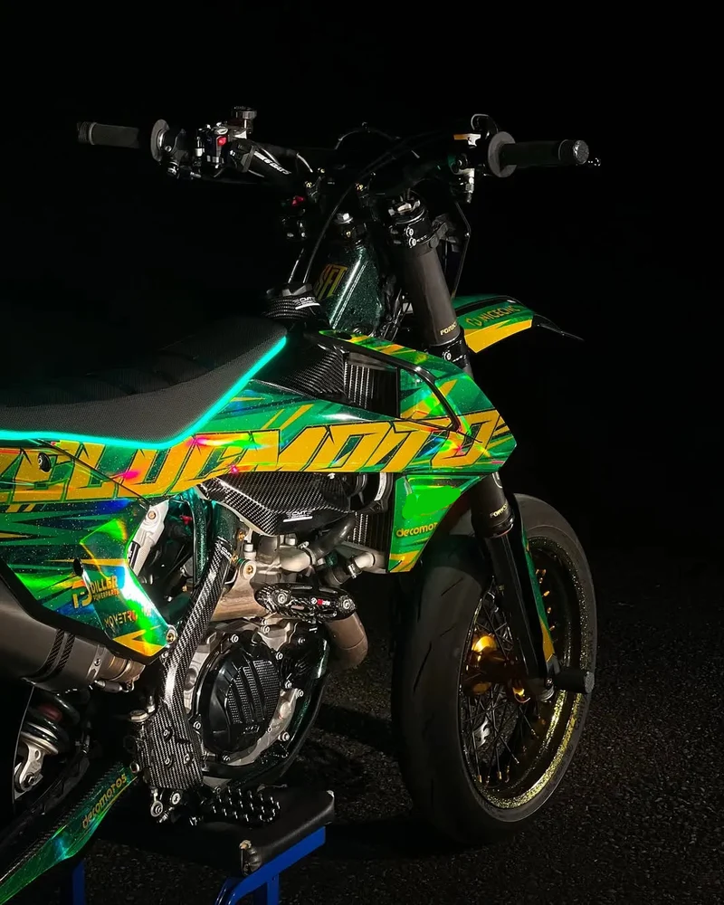 NEW ! Emerald By @zelucmoto - Kit Déco Semi-Personnalisé